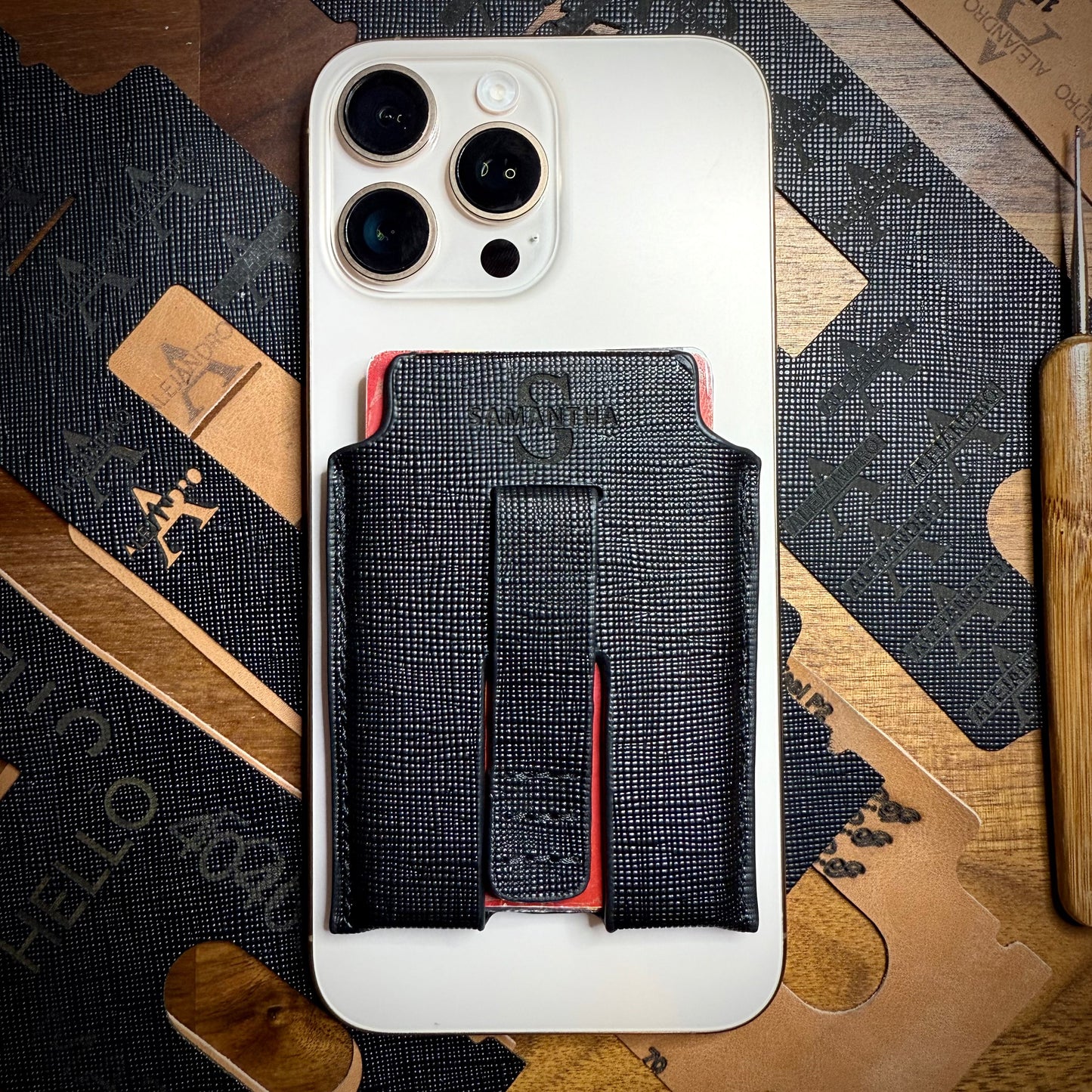 MagBak Smart Wallet